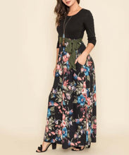 Load image into Gallery viewer, BLACK/OLIVE SASH MAXI DRESS
