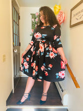 Load image into Gallery viewer, Black Floral Midi Dress
